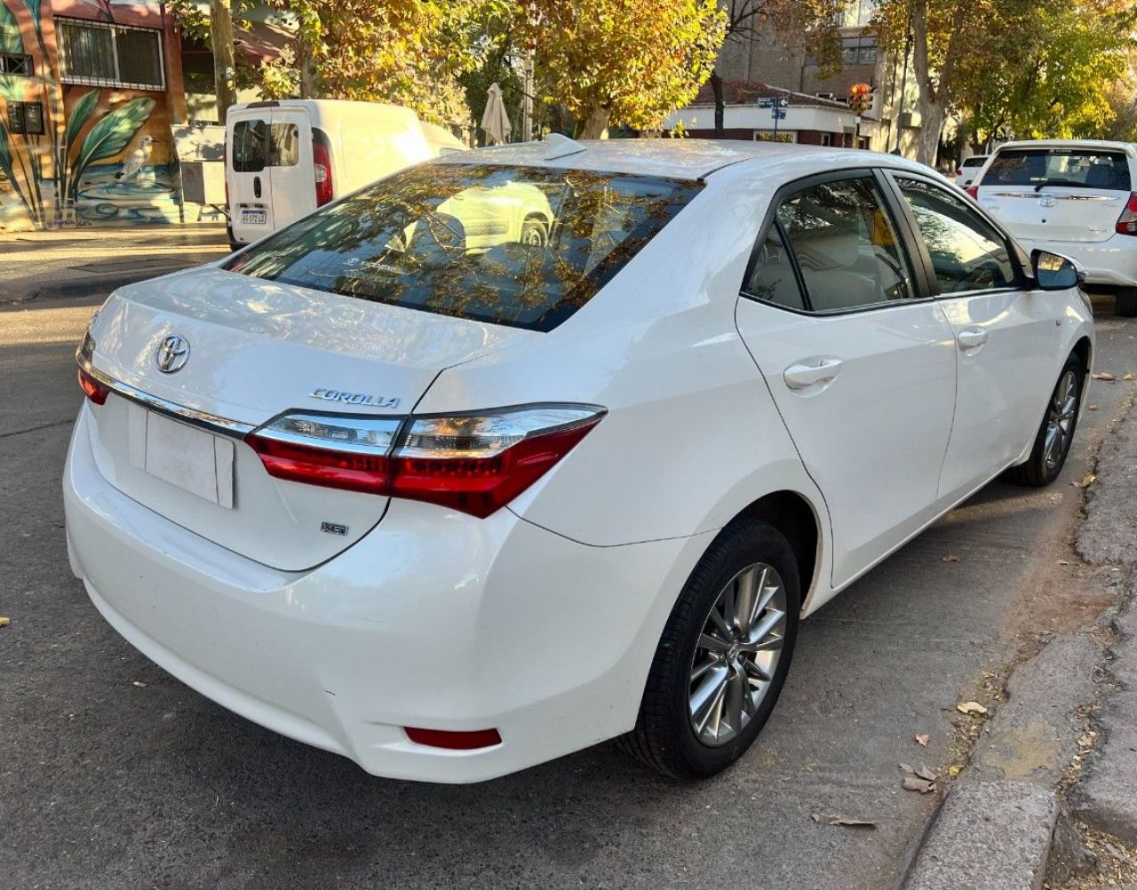 Toyota Corolla Usado Financiado en Mendoza, deRuedas