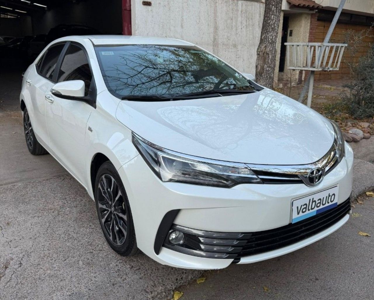 Toyota Corolla Usado en Mendoza, deRuedas