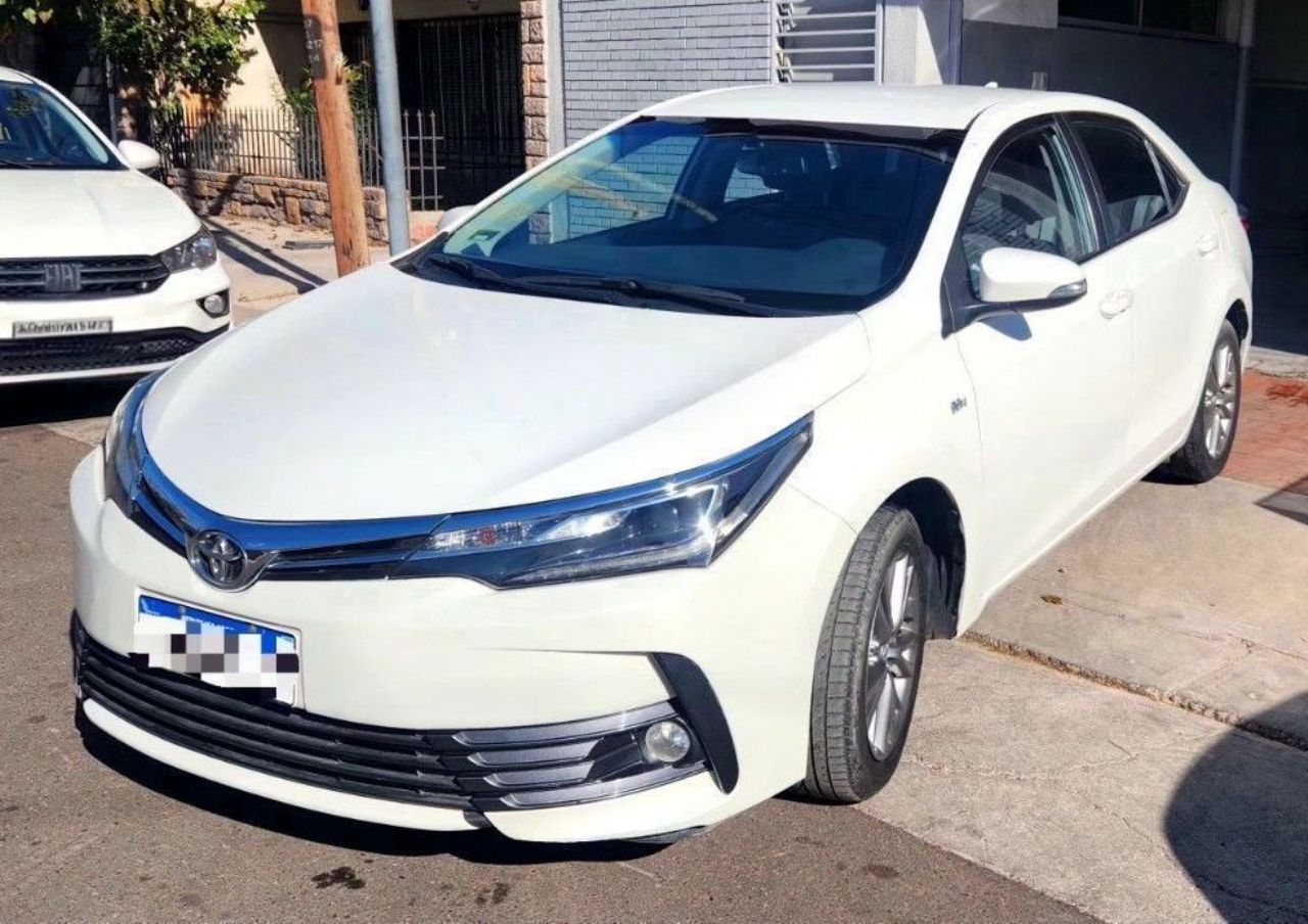 Toyota Corolla Usado Financiado en Mendoza, deRuedas