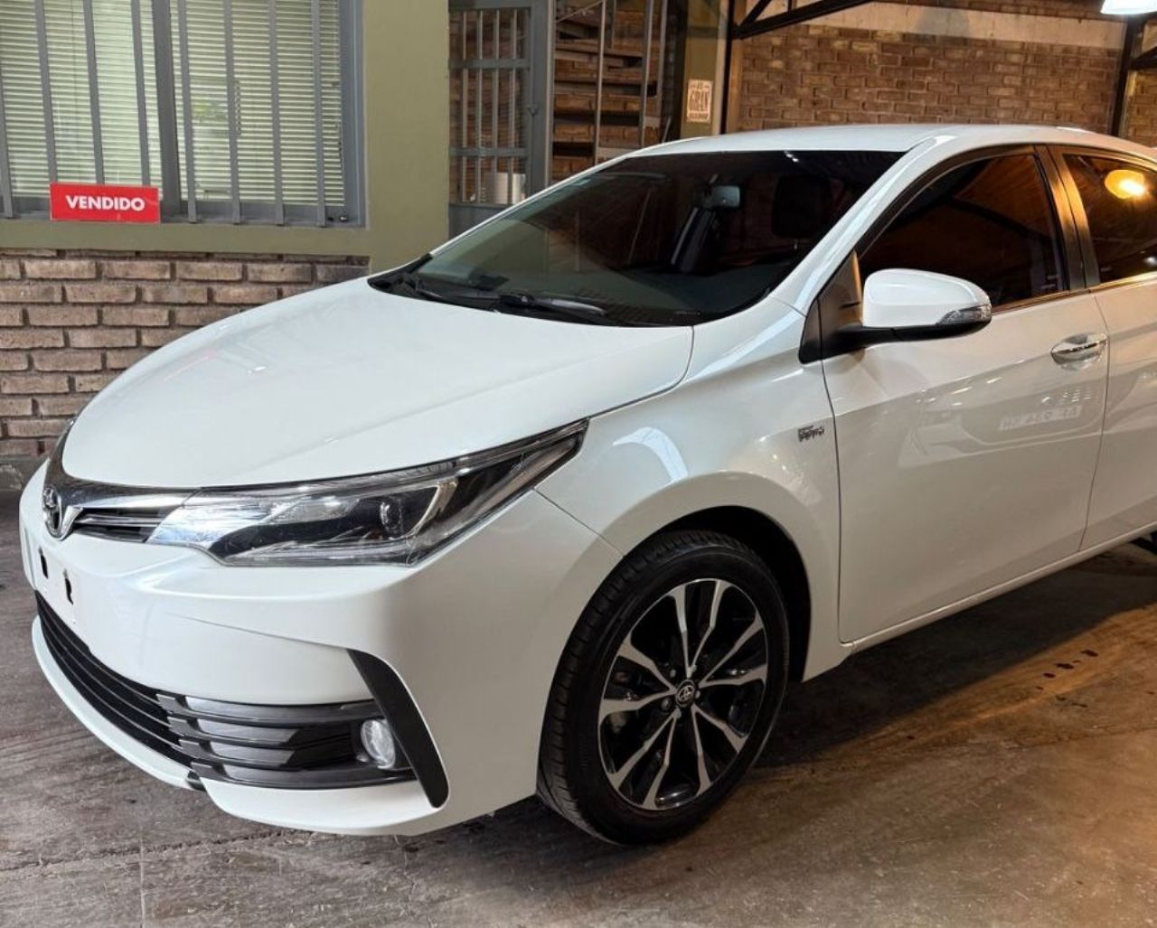 Toyota Corolla Usado en Mendoza, deRuedas