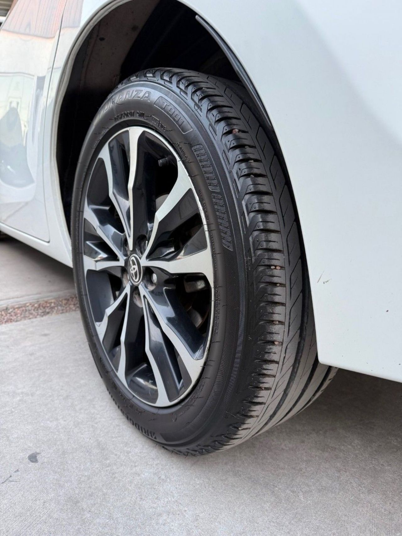 Toyota Corolla Usado Financiado en Mendoza, deRuedas