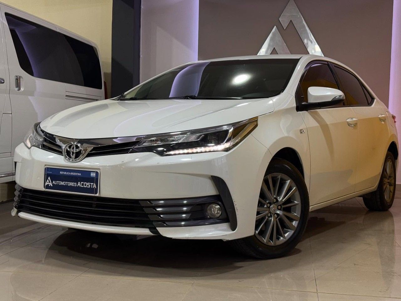 Toyota Corolla Usado Financiado en San Juan, deRuedas