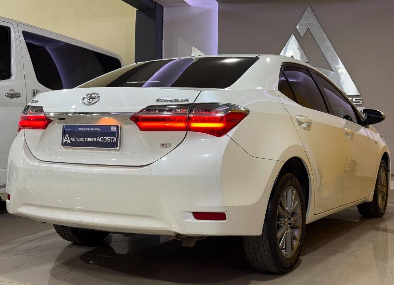 Toyota Corolla Usado Financiado en San Juan, deRuedas