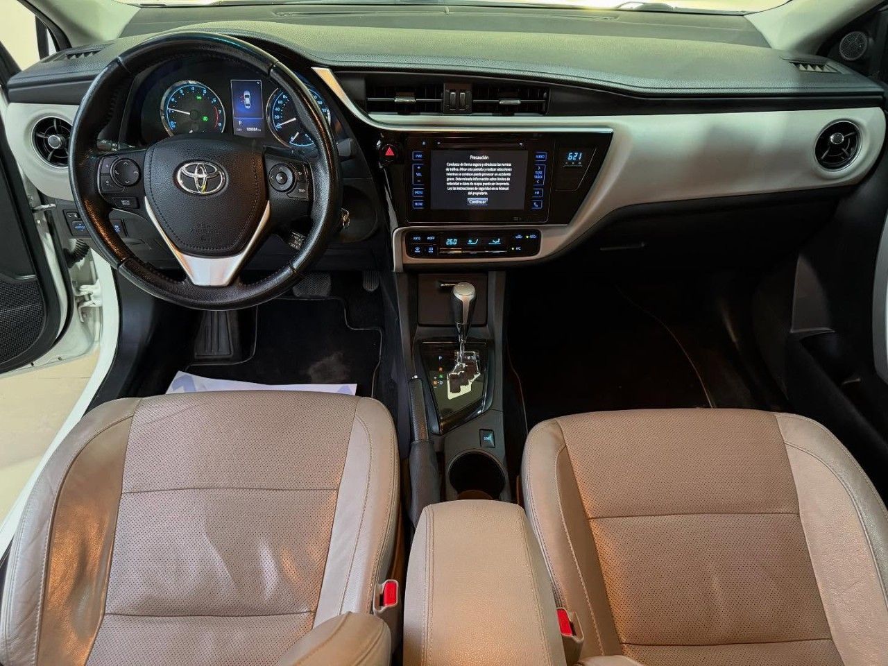 Toyota Corolla Usado Financiado en San Juan, deRuedas