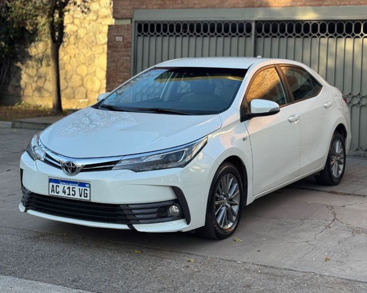 Toyota Corolla Usado en Mendoza, deRuedas