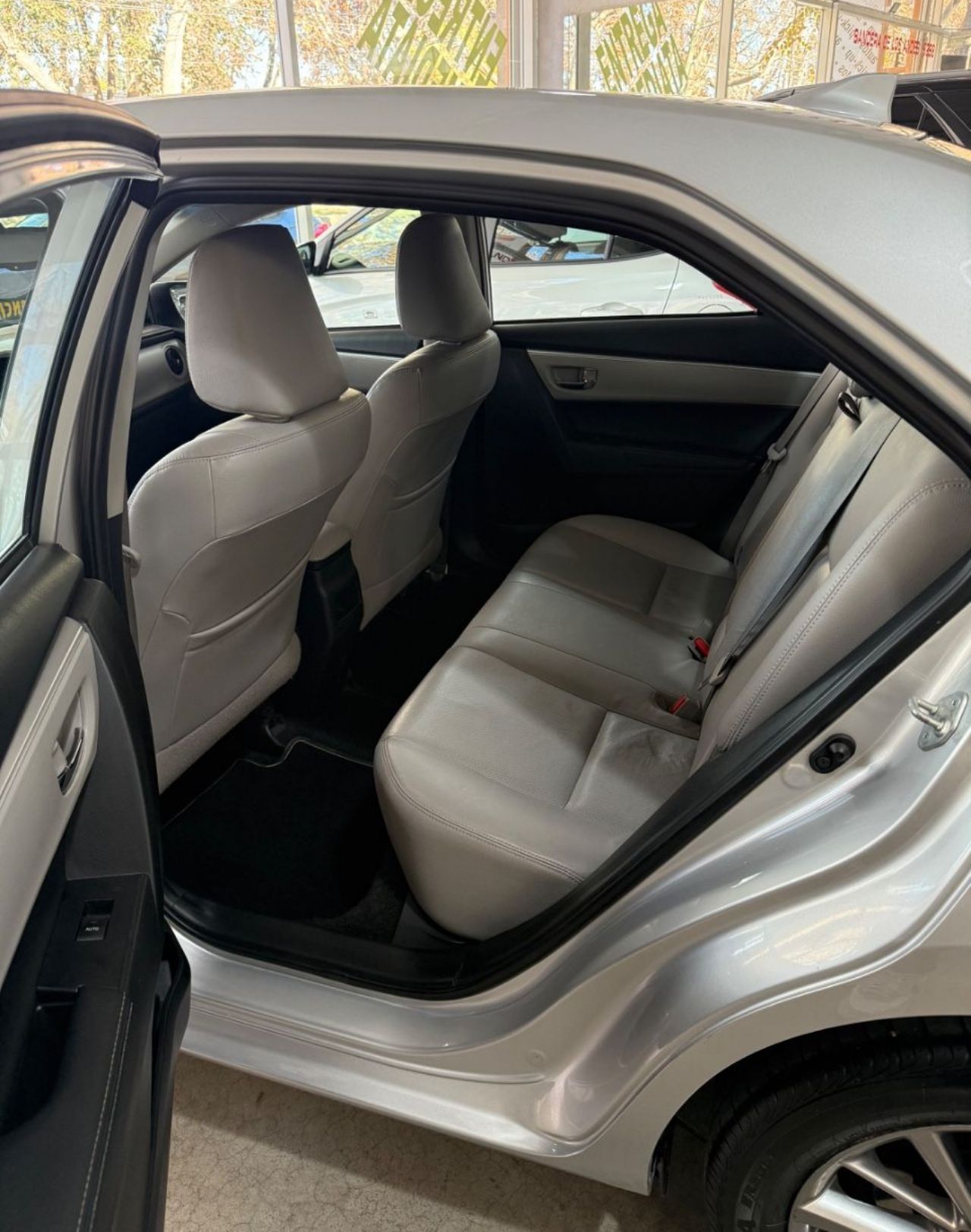 Toyota Corolla Usado Financiado en Mendoza, deRuedas