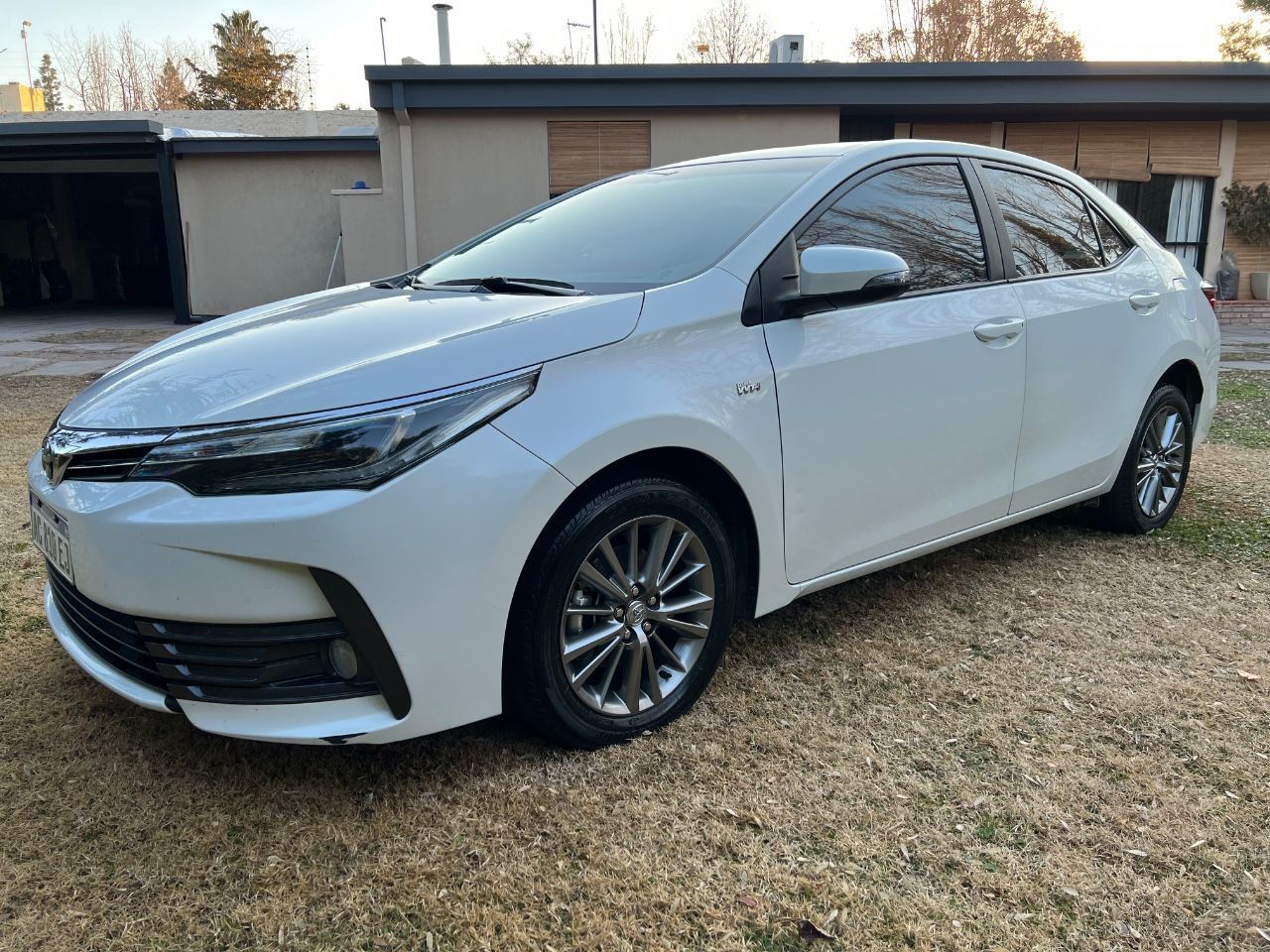 Toyota Corolla Usado en Mendoza, deRuedas