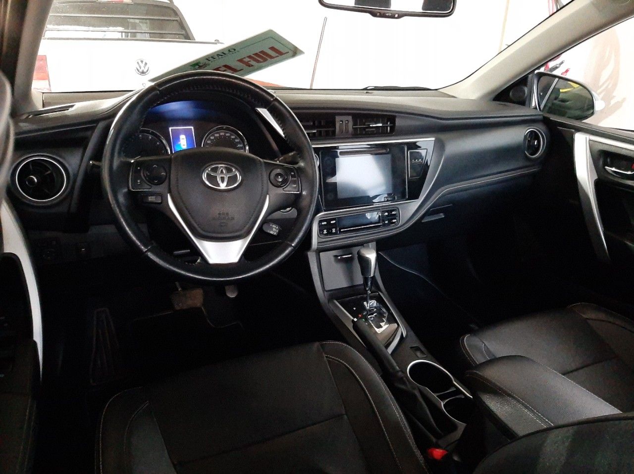Toyota Corolla Usado Financiado en Mendoza, deRuedas