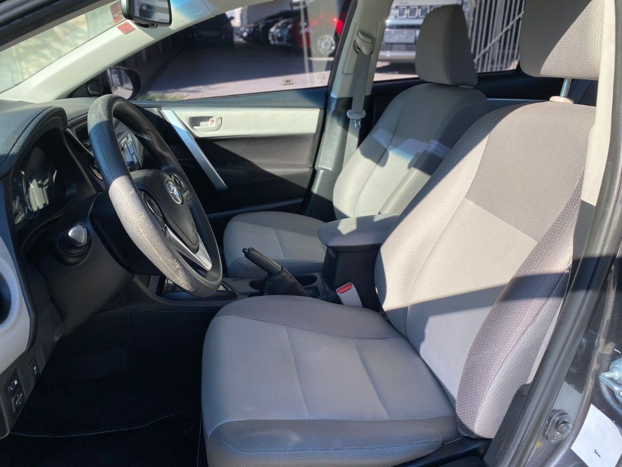 Toyota Corolla Usado Financiado en San Juan, deRuedas