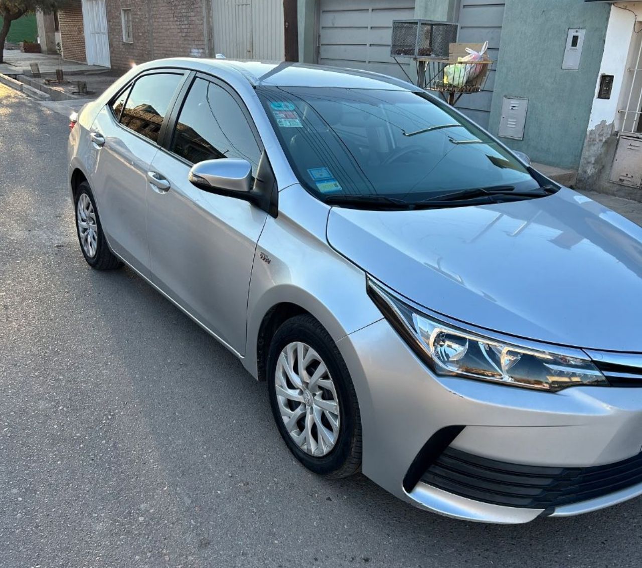 Toyota Corolla Usado en Mendoza, deRuedas