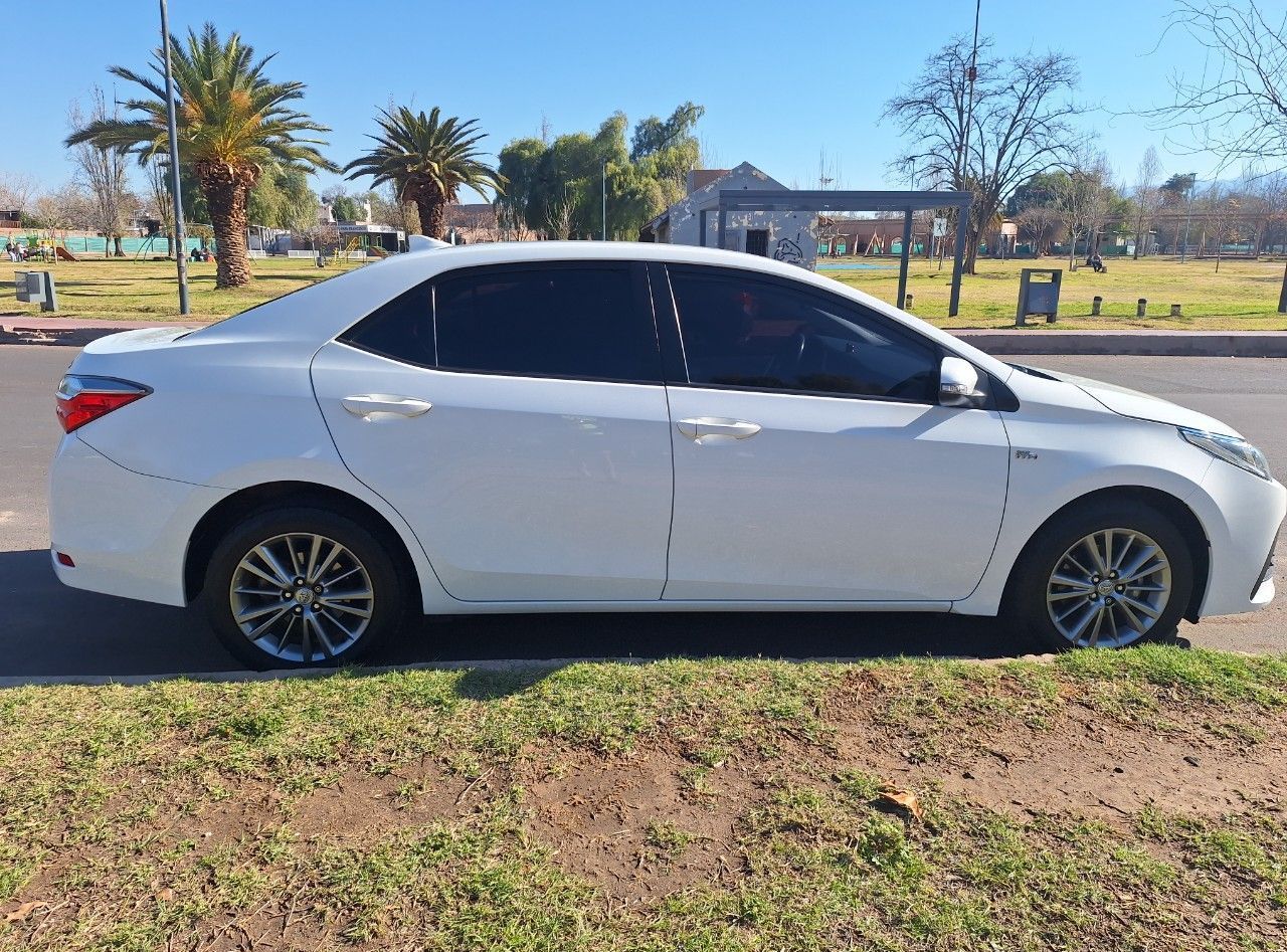 Toyota Corolla Usado en Mendoza, deRuedas