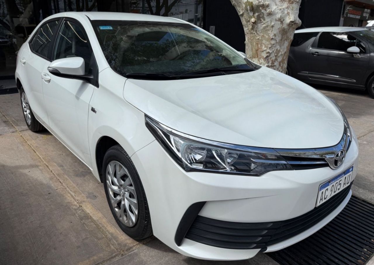 Toyota Corolla Usado en Mendoza, deRuedas