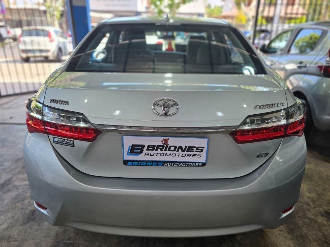 Toyota Corolla Usado en Mendoza, deRuedas