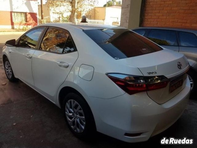 Toyota Corolla Usado en Mendoza, deRuedas