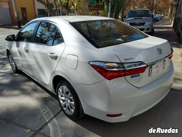 Toyota Corolla Usado en Mendoza, deRuedas