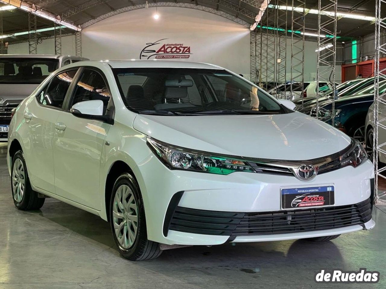 Toyota Corolla Usado en San Juan, deRuedas