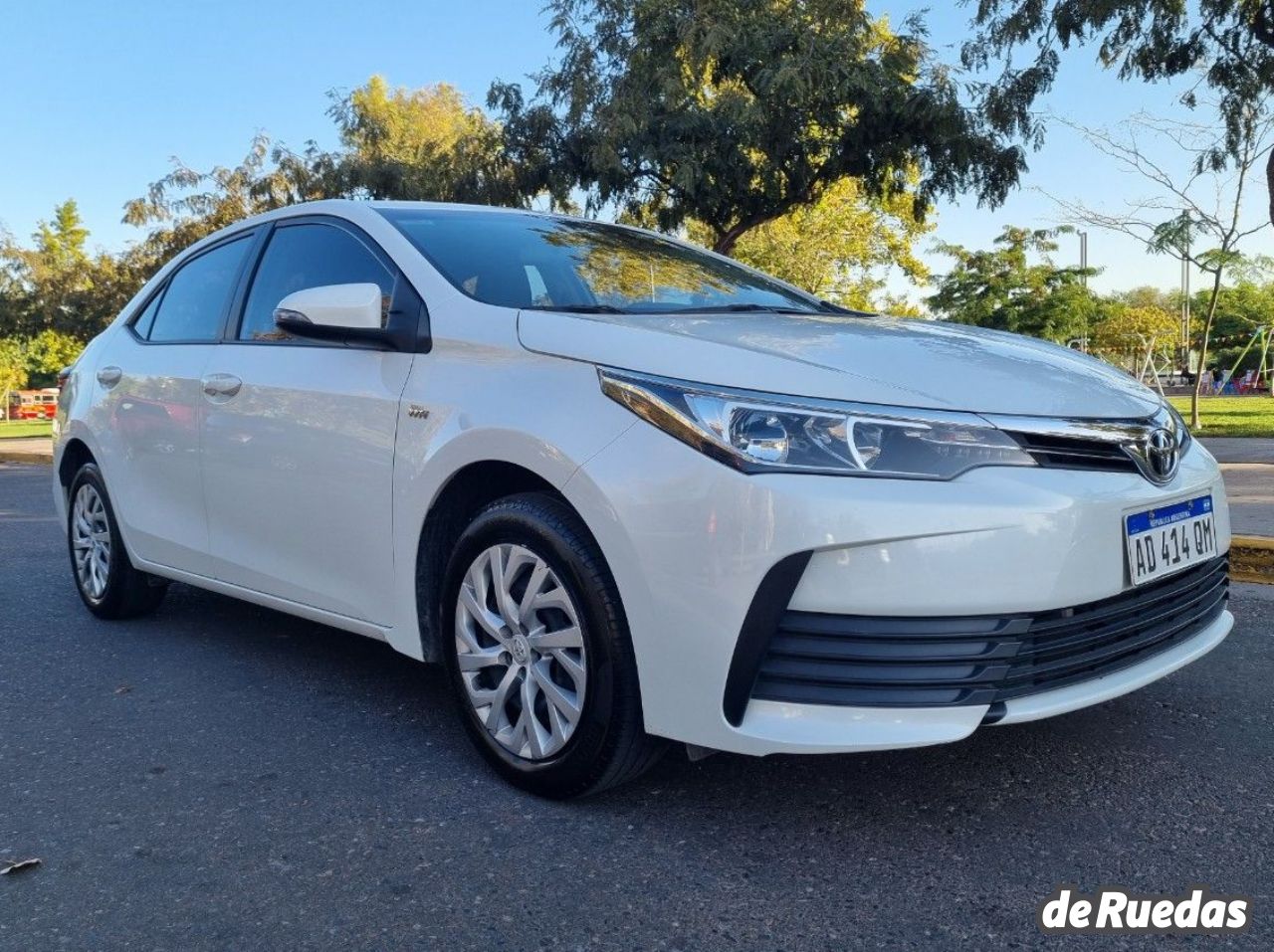 Toyota Corolla Usado en Mendoza, deRuedas