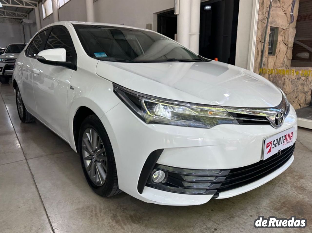 Toyota Corolla Usado en Mendoza, deRuedas