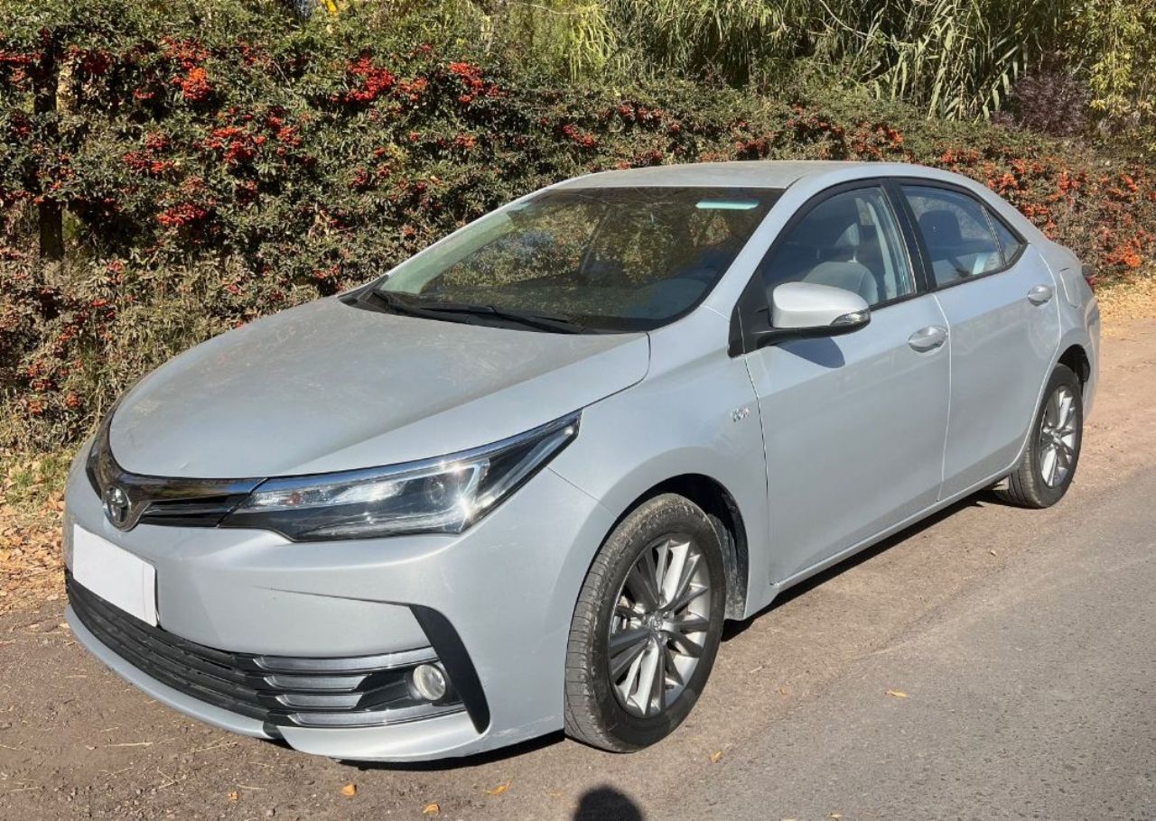 Toyota Corolla Usado en Mendoza, deRuedas