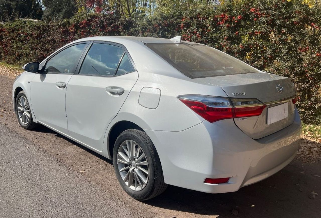 Toyota Corolla Usado en Mendoza, deRuedas