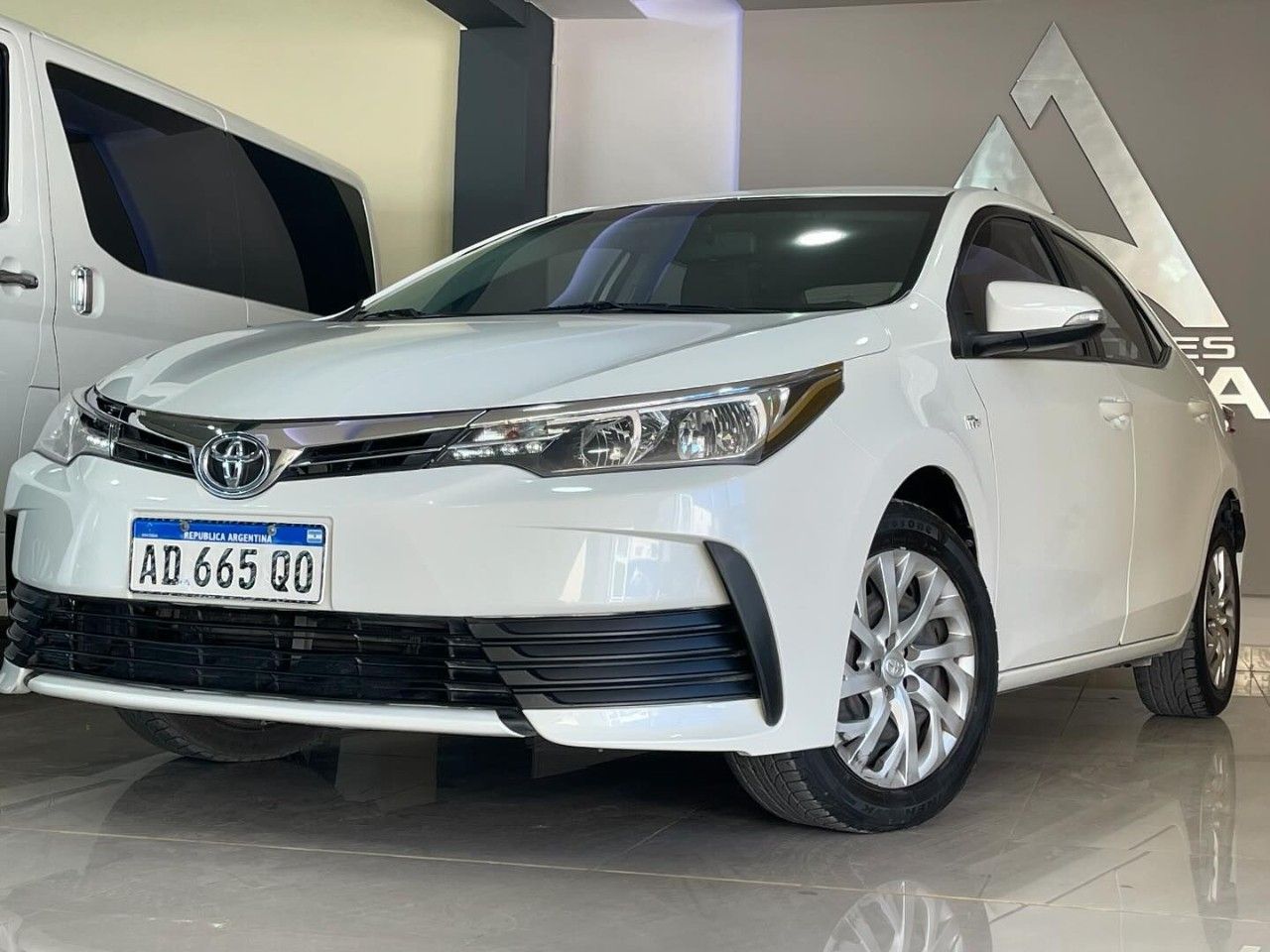 Toyota Corolla Usado Financiado en San Juan, deRuedas