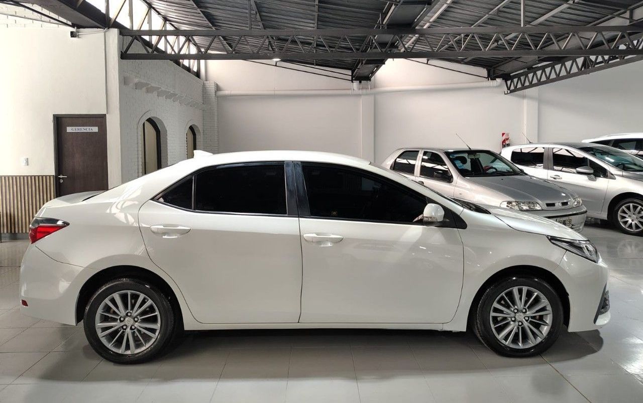 Toyota Corolla Usado en Mendoza, deRuedas
