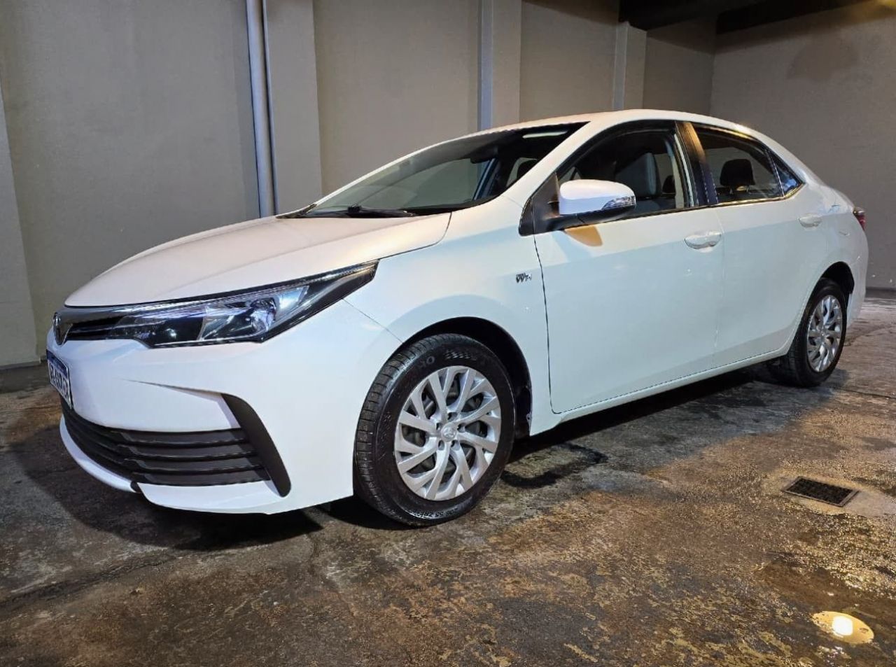 Toyota Corolla Usado Financiado en Mendoza, deRuedas