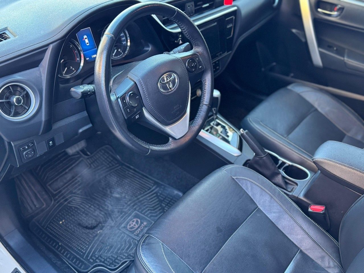Toyota Corolla Usado en Mendoza, deRuedas
