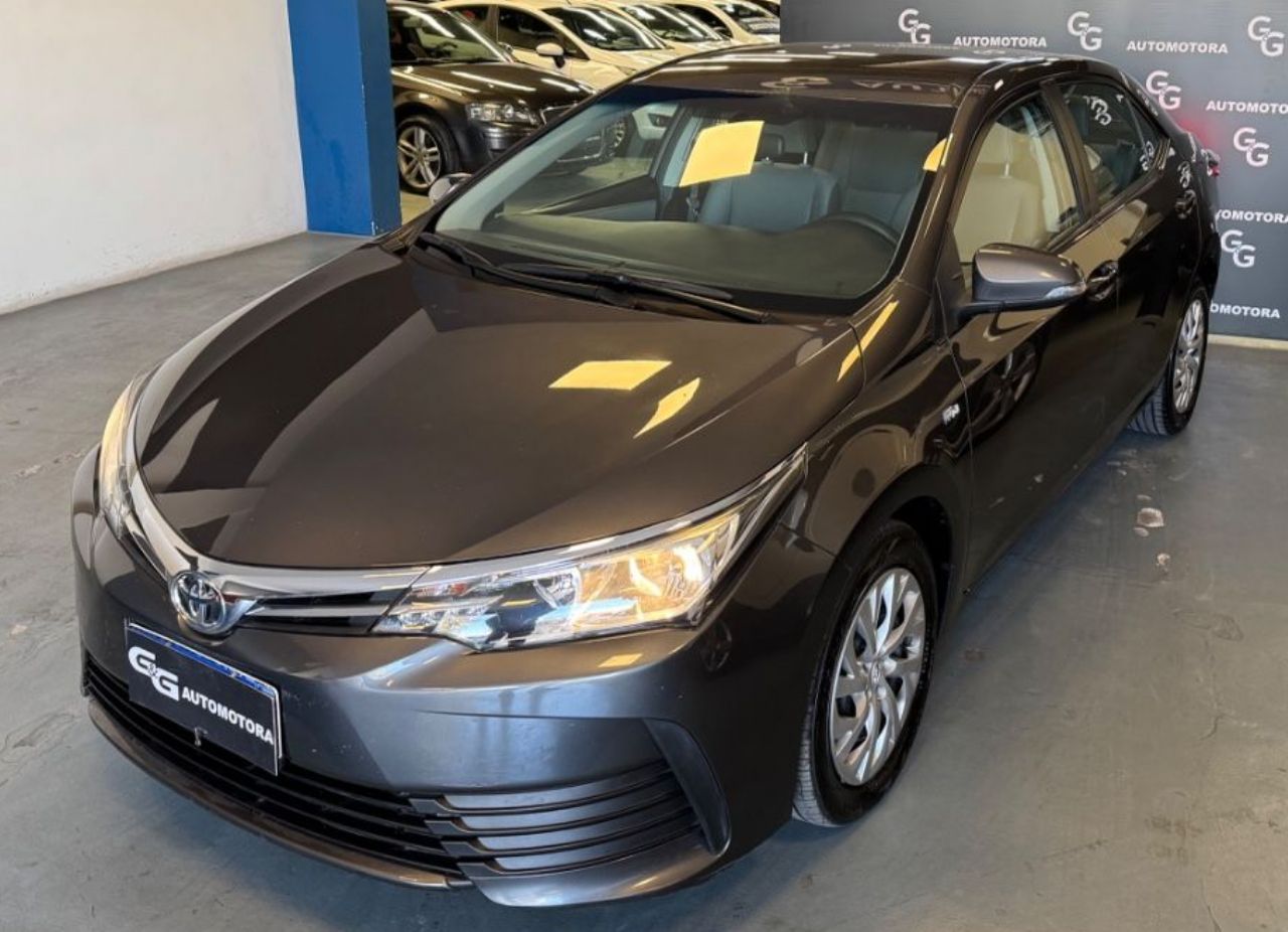 Toyota Corolla Usado Financiado en Mendoza, deRuedas