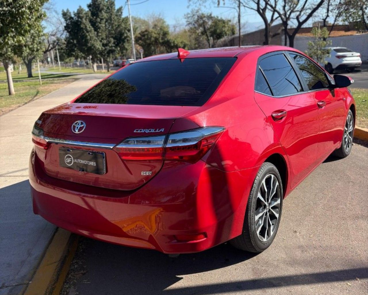 Toyota Corolla Usado Financiado en Mendoza, deRuedas