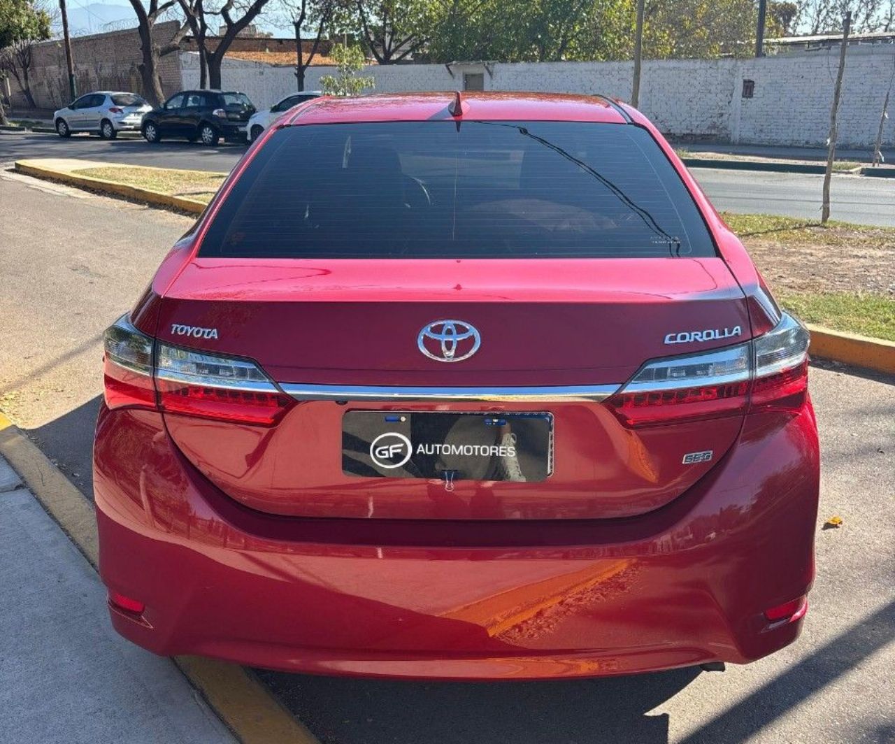 Toyota Corolla Usado Financiado en Mendoza, deRuedas