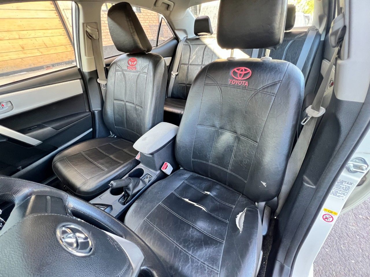 Toyota Corolla Usado Financiado en Mendoza, deRuedas