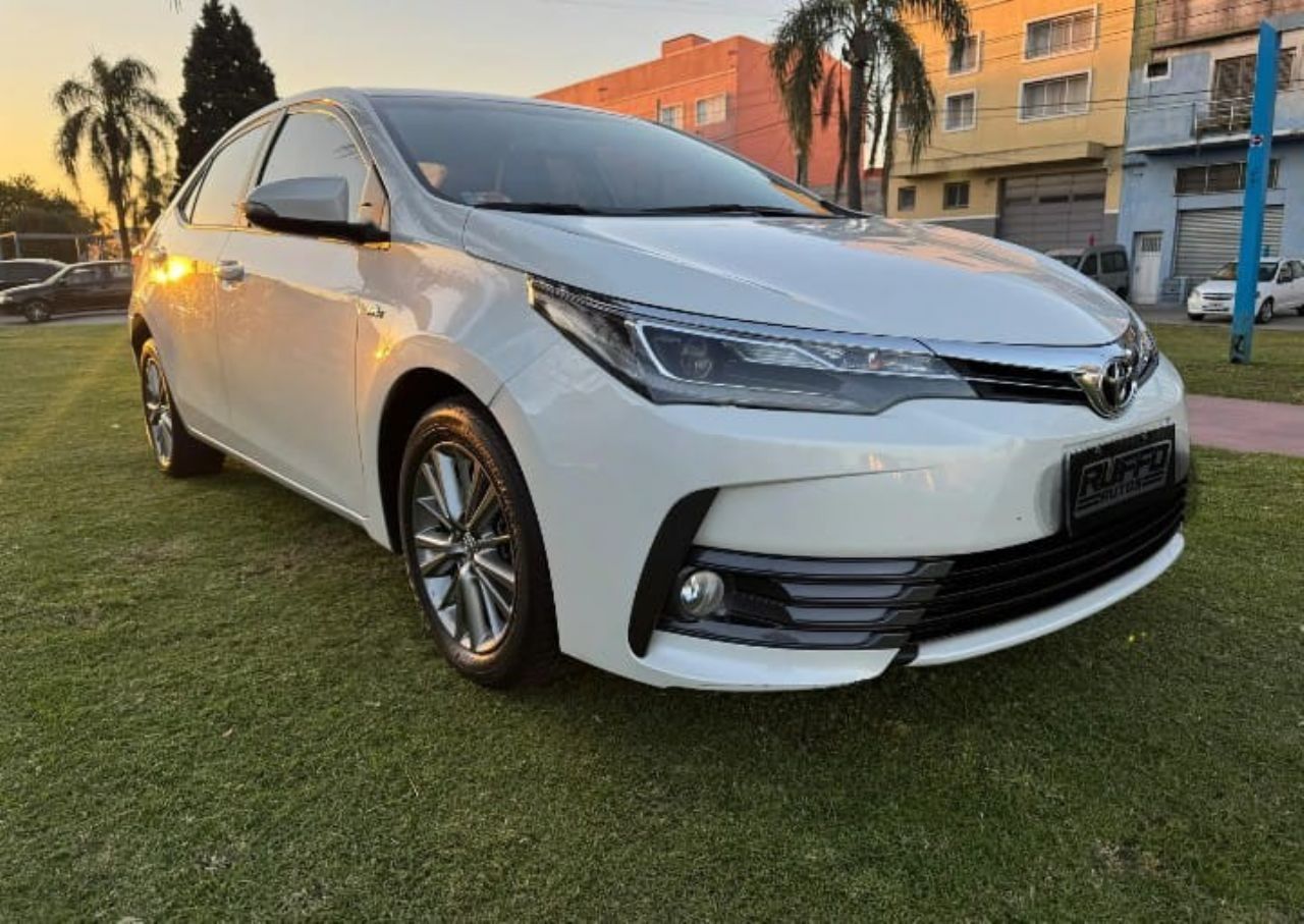 Toyota Corolla Usado en Buenos Aires, deRuedas