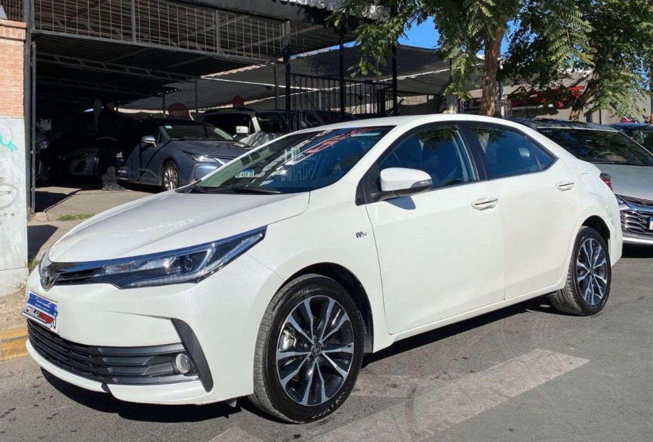Toyota Corolla Usado Financiado en San Juan, deRuedas