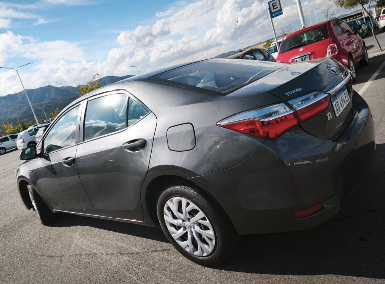 Toyota Corolla Usado en San Luis, deRuedas