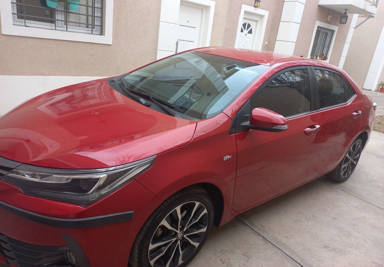 Toyota Corolla Usado en San Juan, deRuedas
