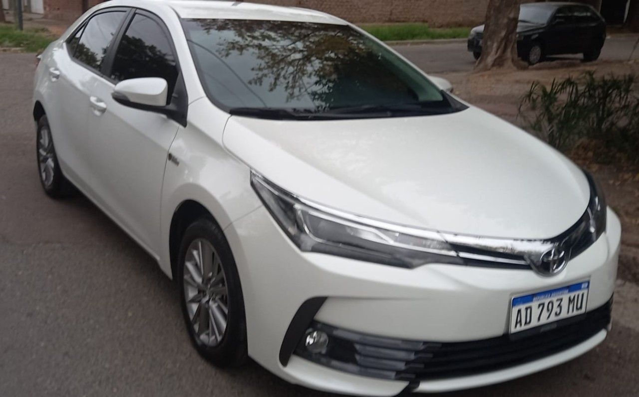 Toyota Corolla Usado en Mendoza, deRuedas