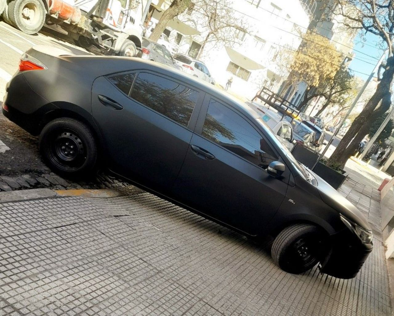Toyota Corolla Usado en Buenos Aires, deRuedas