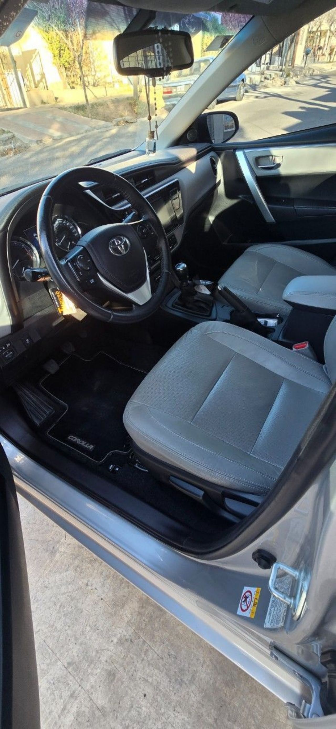 Toyota Corolla Usado en Mendoza, deRuedas
