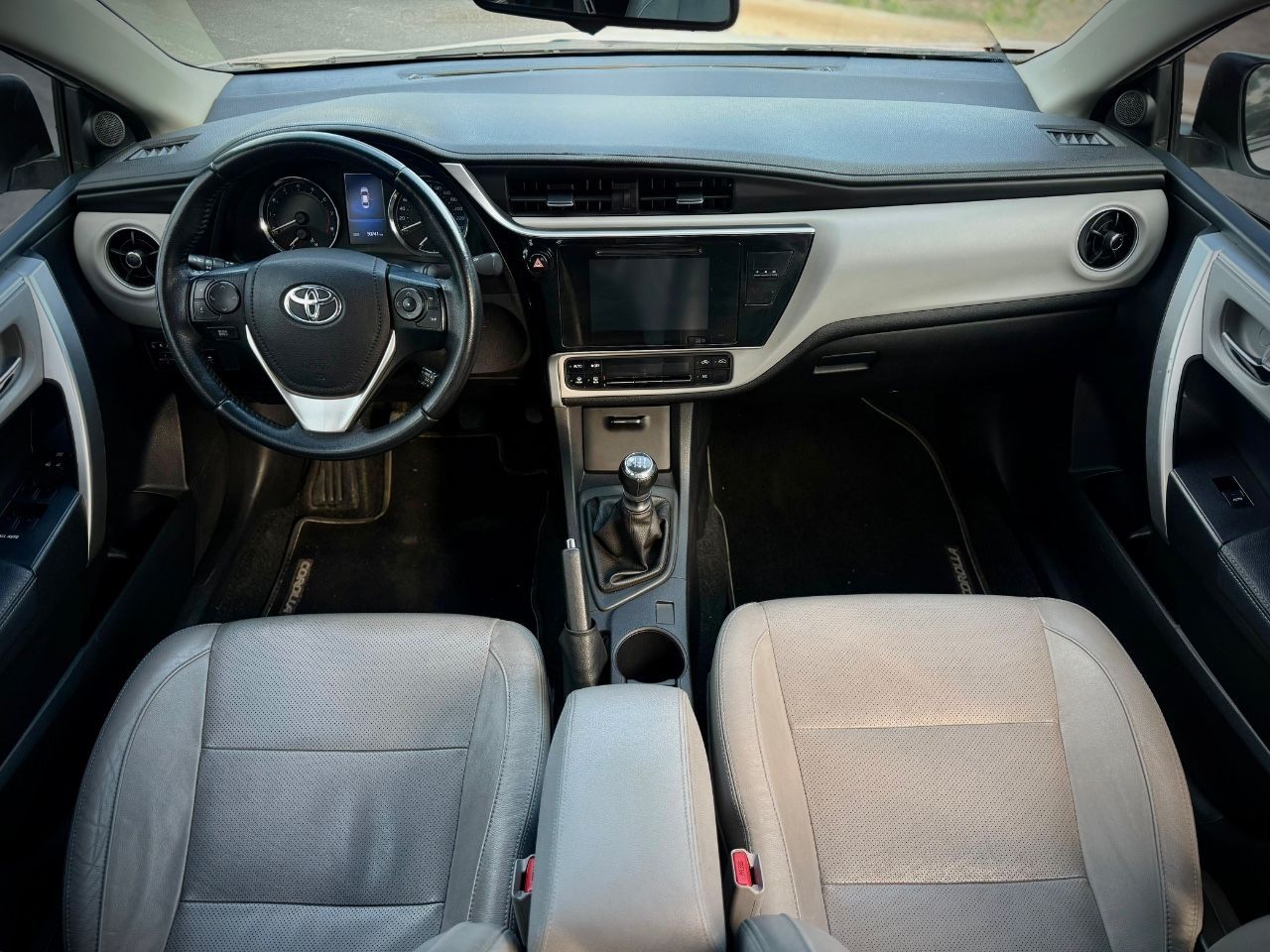 Toyota Corolla Usado Financiado en Mendoza, deRuedas