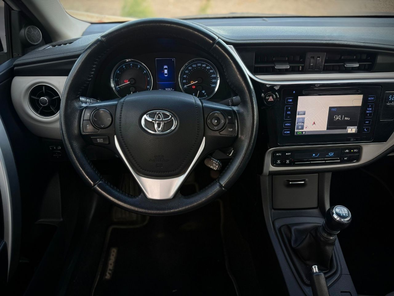 Toyota Corolla Usado Financiado en Mendoza, deRuedas