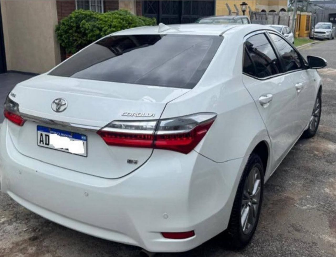 Toyota Corolla Usado en Buenos Aires, deRuedas