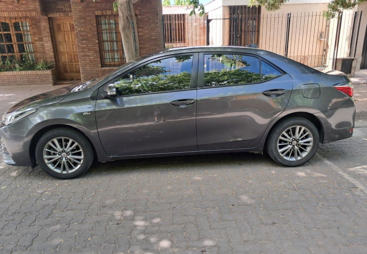 Toyota Corolla Usado en Mendoza, deRuedas