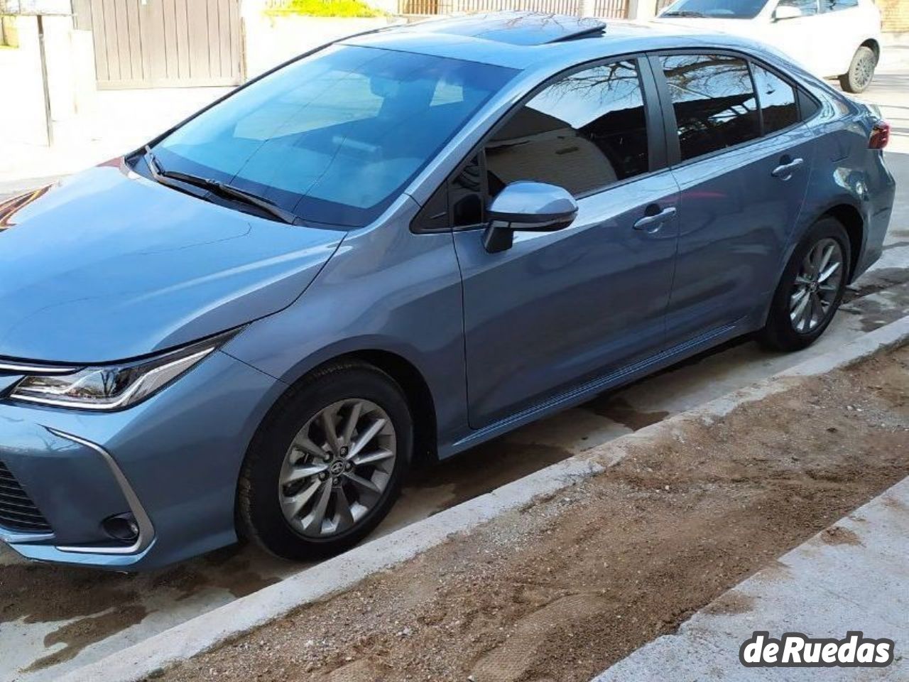 Toyota Corolla Usado en Mendoza, deRuedas