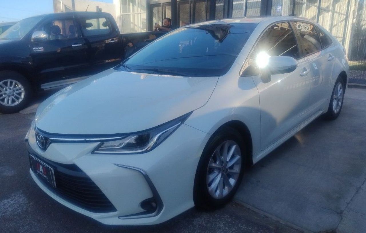 Toyota Corolla Usado Financiado en Mendoza, deRuedas