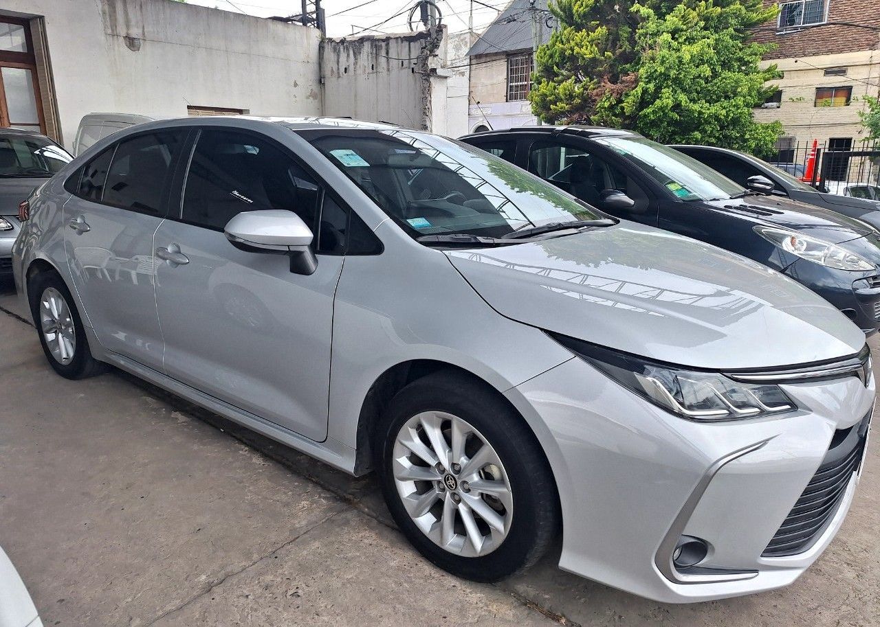 Toyota Corolla Usado en Buenos Aires, deRuedas