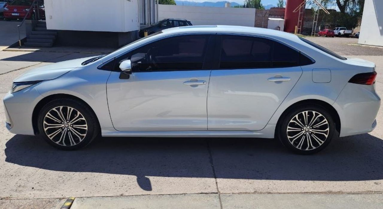 Toyota Corolla Usado en Mendoza, deRuedas