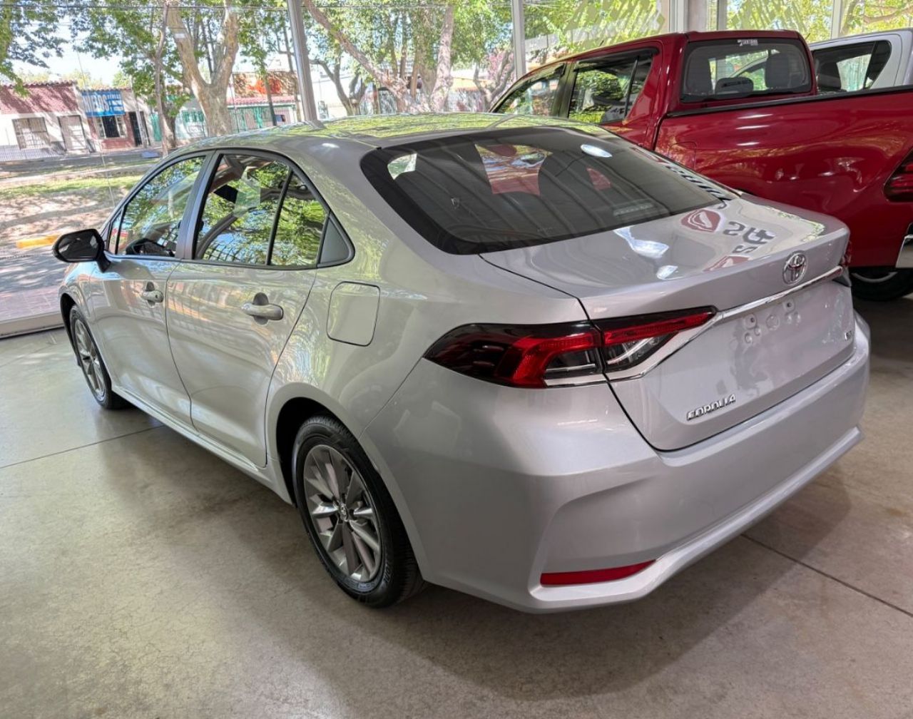 Toyota Corolla Usado Financiado en Mendoza, deRuedas
