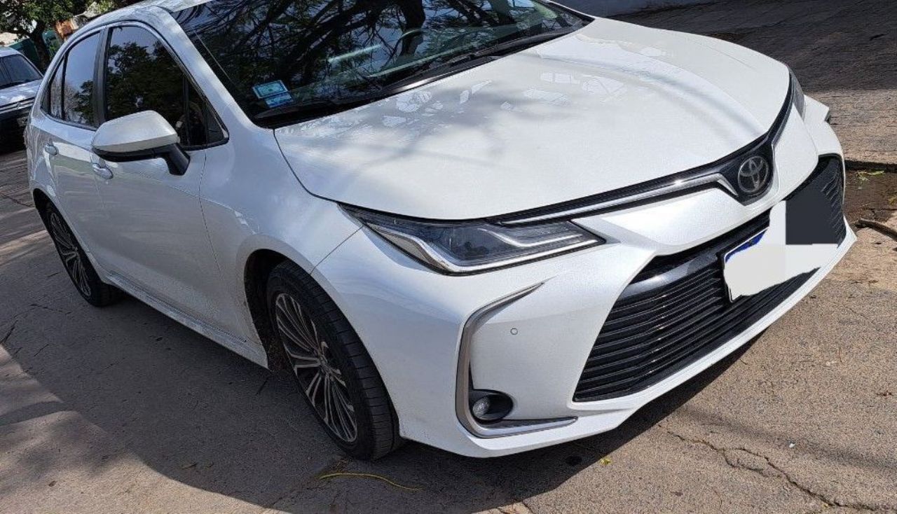 Toyota Corolla Usado en Buenos Aires, deRuedas