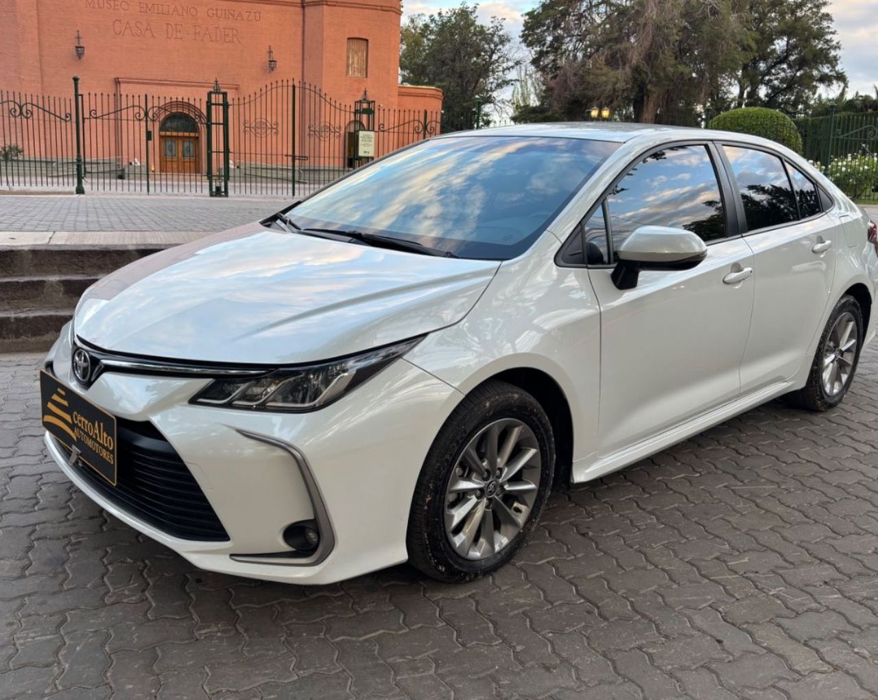 Toyota Corolla Usado en Mendoza, deRuedas